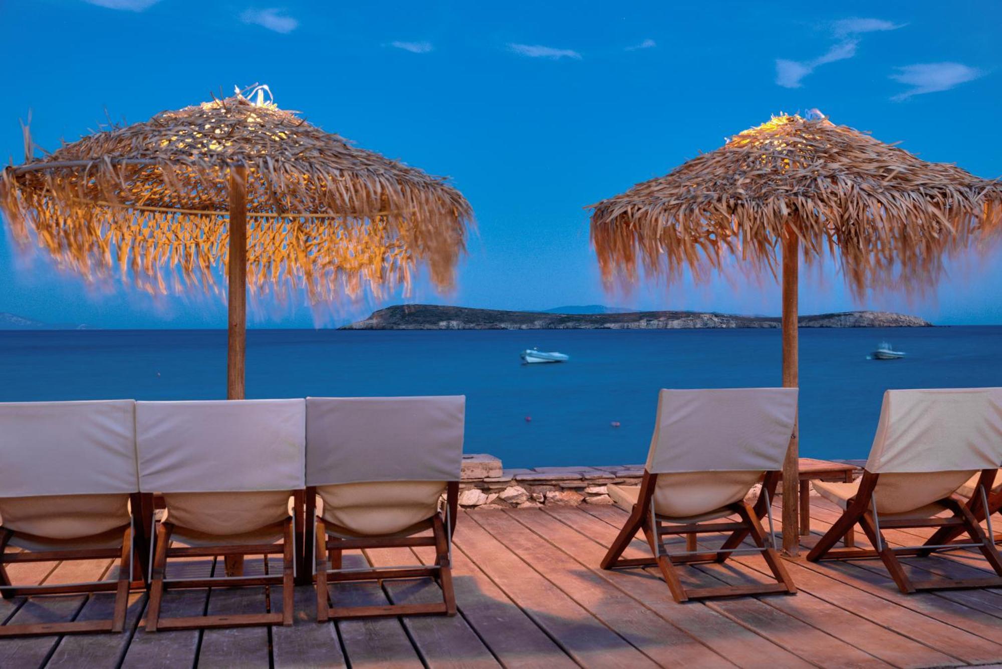 Golden Chrisi Akti (Paros)