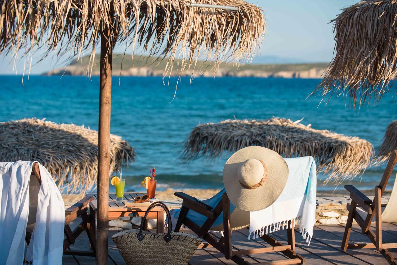 Golden 3* Chrisi Akti (Paros)